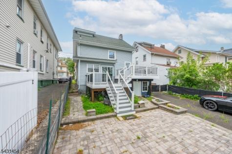 147 Clinton Avenue Clifton NJ 07011