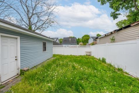 147 Clinton Avenue Clifton NJ 07011