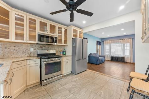 147 Clinton Avenue Clifton NJ 07011