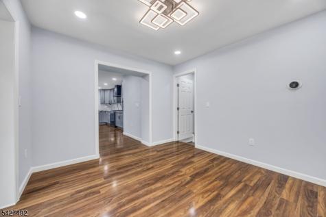 456 Girard Avenue Franklin NJ 08873