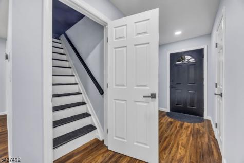 456 Girard Avenue Franklin NJ 08873