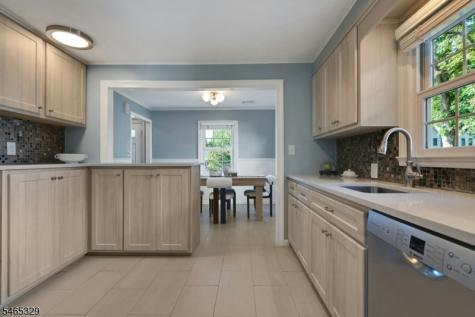 10 Valemont Way Summit NJ 07901