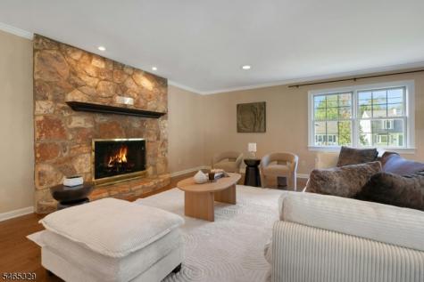 10 Valemont Way Summit NJ 07901