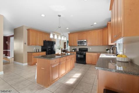 5 Mountain View Road Lopatcong NJ 08865