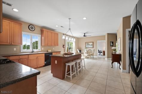 5 Mountain View Road Lopatcong NJ 08865