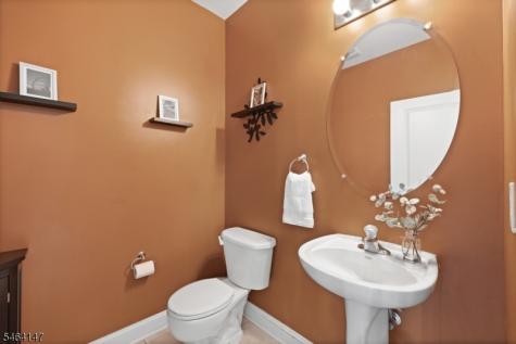 5 Mountain View Road Lopatcong NJ 08865