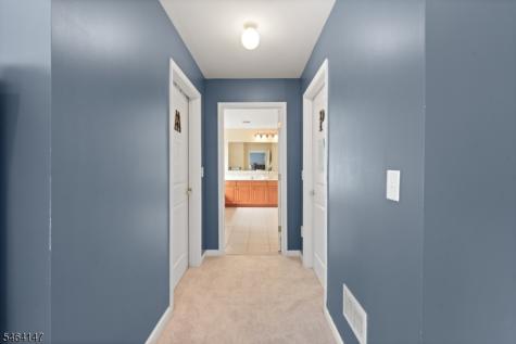 5 Mountain View Road Lopatcong NJ 08865