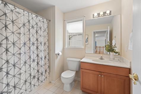 5 Mountain View Road Lopatcong NJ 08865