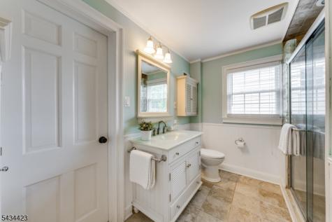 12 Duchamp Place Chatham NJ 07928