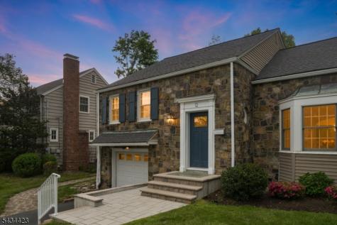 12 Duchamp Place Chatham NJ 07928
