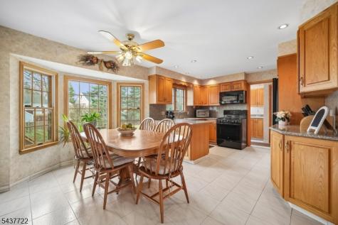 167 Newbrook Lane Springfield NJ 07081