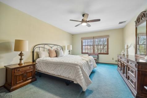 167 Newbrook Lane Springfield NJ 07081