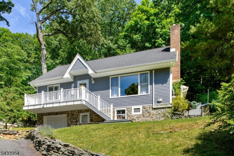 15 Glenside Trail Sparta NJ 07871