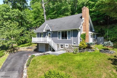 15 Glenside Trail Sparta NJ 07871