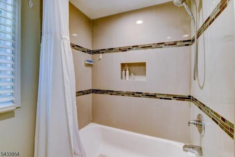15 Glenside Trail Sparta NJ 07871
