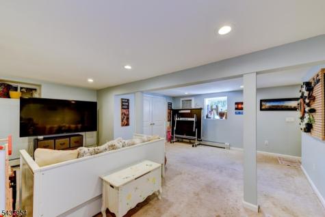 15 Glenside Trail Sparta NJ 07871