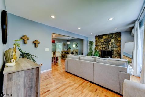 15 Glenside Trail Sparta NJ 07871