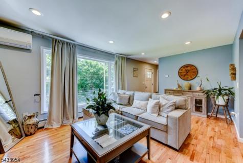 15 Glenside Trail Sparta NJ 07871