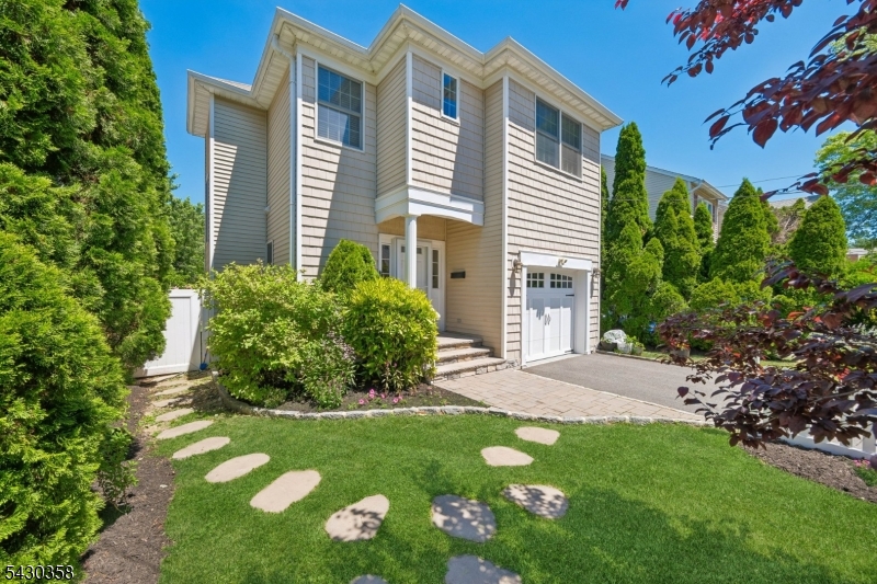 13 Edgar Street Summit NJ 07901