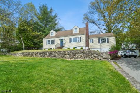 27 Dogwood Road Morris Plains NJ 07950