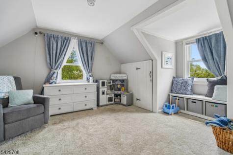 27 Dogwood Road Morris Plains NJ 07950