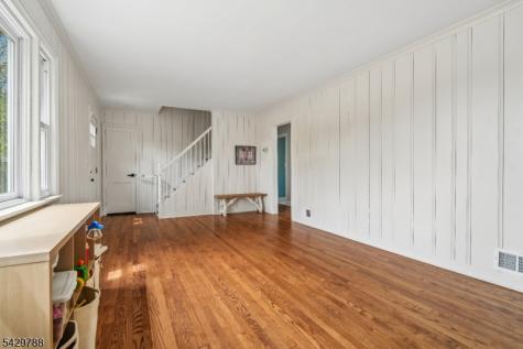 27 Dogwood Road Morris Plains NJ 07950
