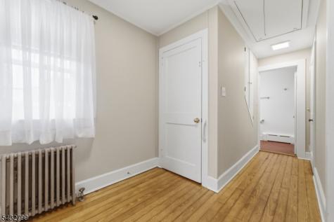 6 Highland Avenue Flemington NJ 08822
