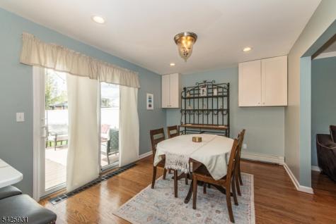 22 Elmwood Road Verona NJ 07044