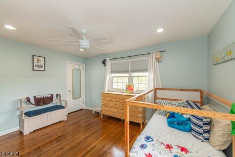 22 Elmwood Road Verona NJ 07044
