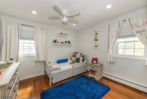 22 Elmwood Road Verona NJ 07044