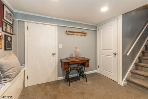 22 Elmwood Road Verona NJ 07044