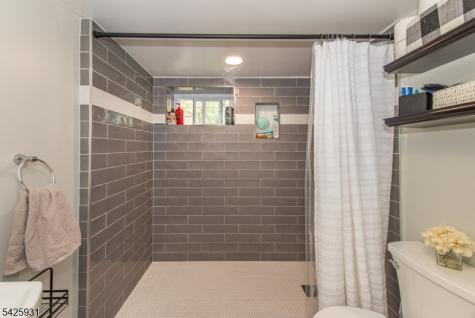 22 Elmwood Road Verona NJ 07044