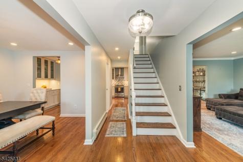 22 Elmwood Road Verona NJ 07044