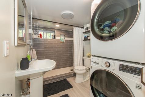22 Elmwood Road Verona NJ 07044