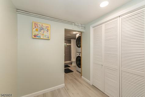 22 Elmwood Road Verona NJ 07044