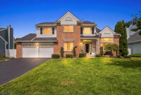 12 Mansfield Way Jefferson NJ 07438