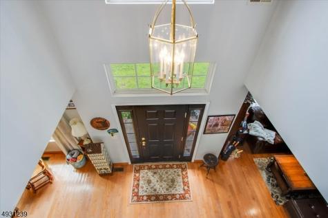 12 Mansfield Way Jefferson NJ 07438