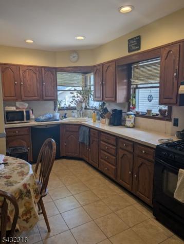 1113 Harding Road Elizabeth NJ 07208