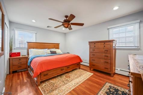 25 Kent Place Clark NJ 07066