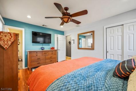 25 Kent Place Clark NJ 07066