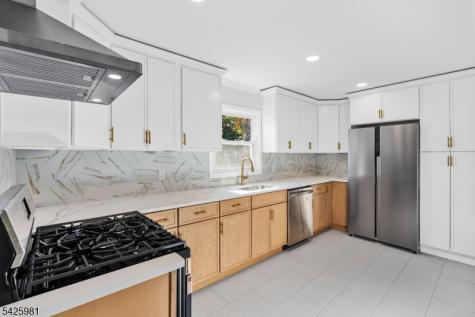 435 Warfield Road North Plainfield NJ 07063