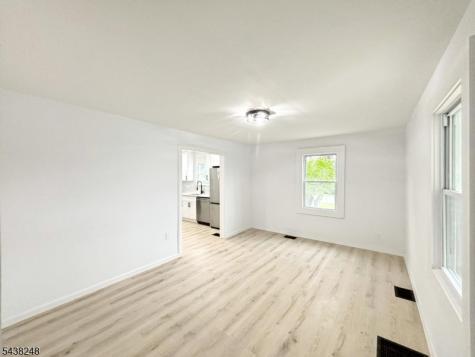 121 Henderson Street Phillipsburg NJ 08865