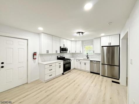 121 Henderson Street Phillipsburg NJ 08865