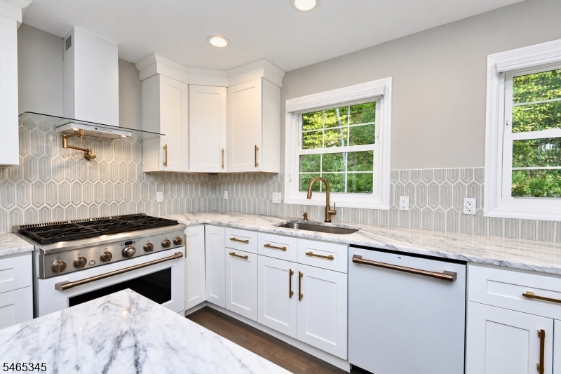 22 Mountainside Drive Morris NJ 07960