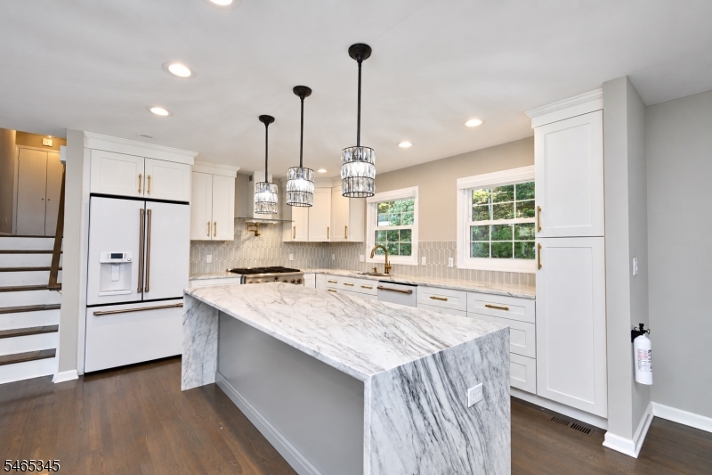22 Mountainside Drive Morris NJ 07960