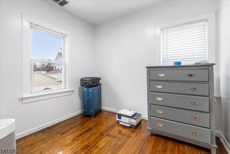 9 Wayne Place Nutley NJ 07110