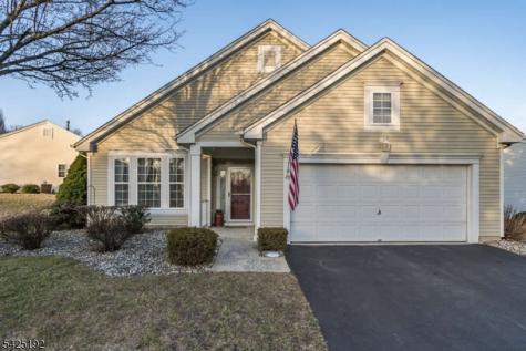 29 Victoria Drive White NJ 07823