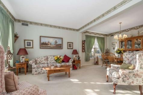 29 Victoria Drive White NJ 07823