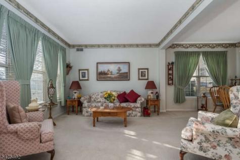 29 Victoria Drive White NJ 07823