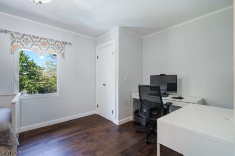 40 Schirra Drive Wanaque NJ 07465